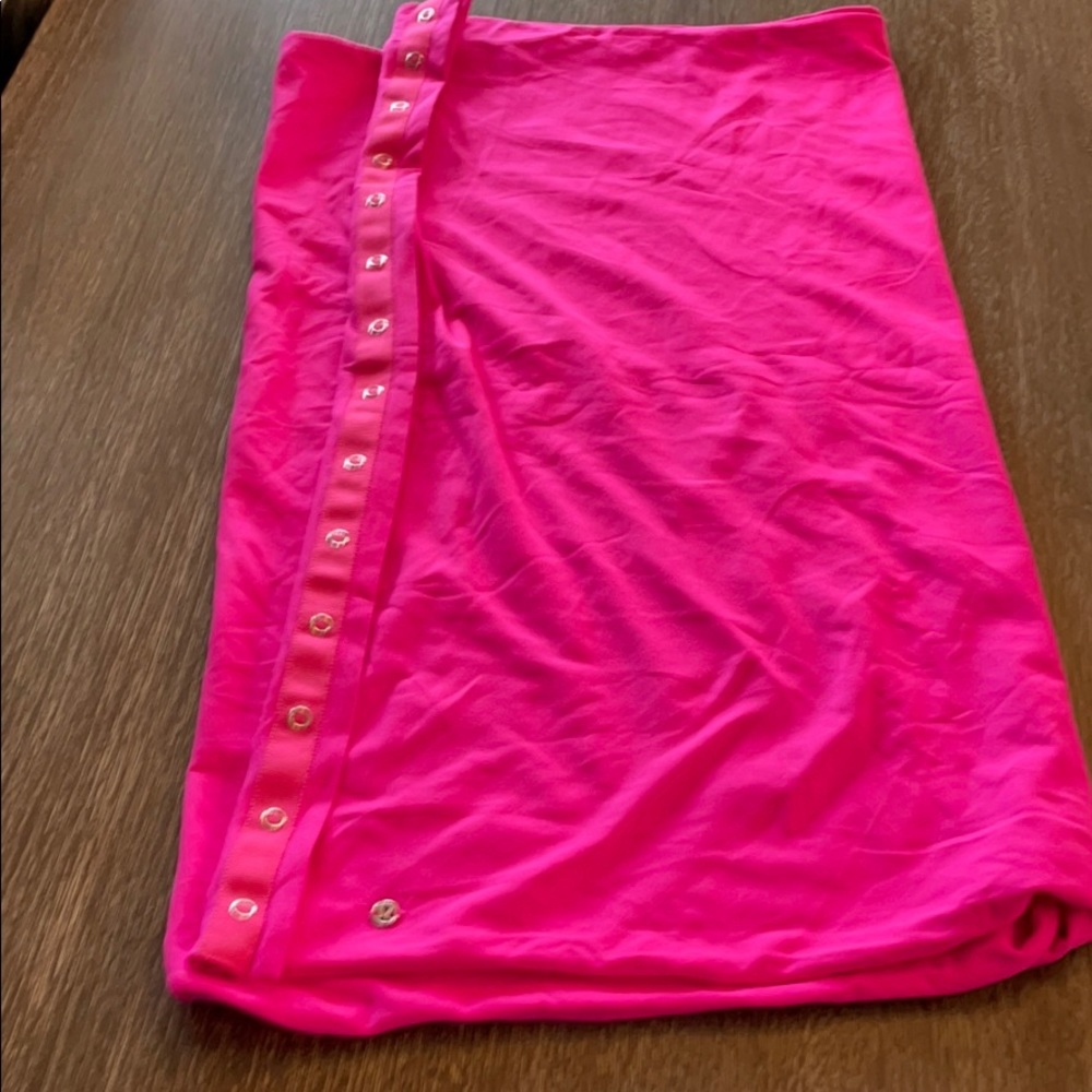 Lululemon Neon Pink Circle Scarf